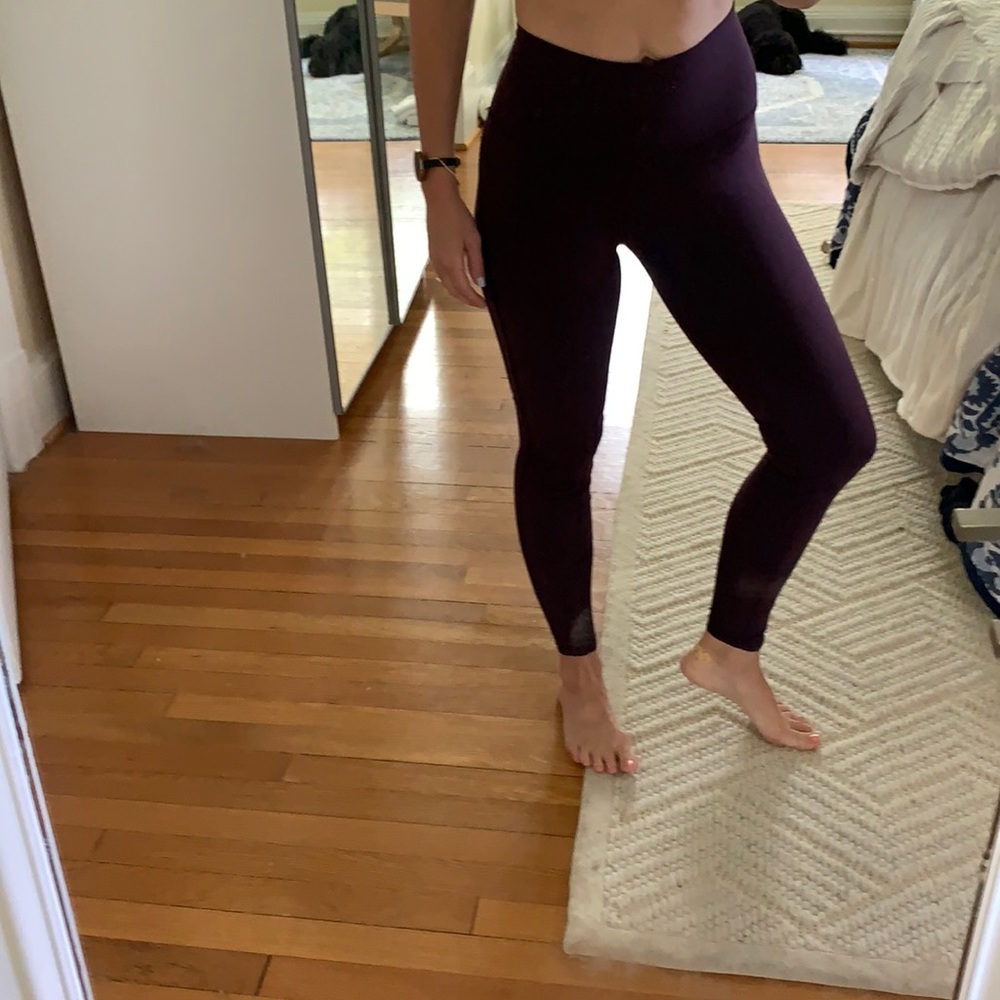 Lululemon high wasted plum leggings with back detail size 4